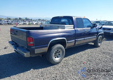 1998 Dodge Ram 2500 St from USA, damaged, VIN 1B7KC2363WJ196210